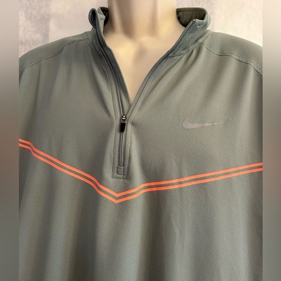 Nike Sage & Orange Lightweight running pullover top w/Chevron Accent Sz-XL. X17 - Picture 2 of 9